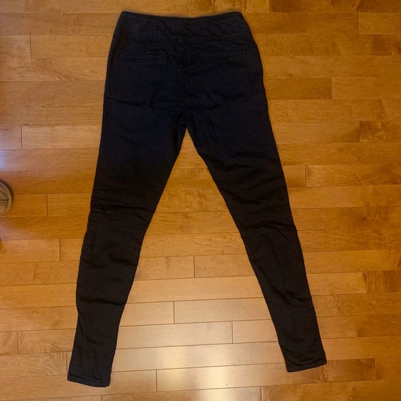 Zara Pants - Picture 2 of 7